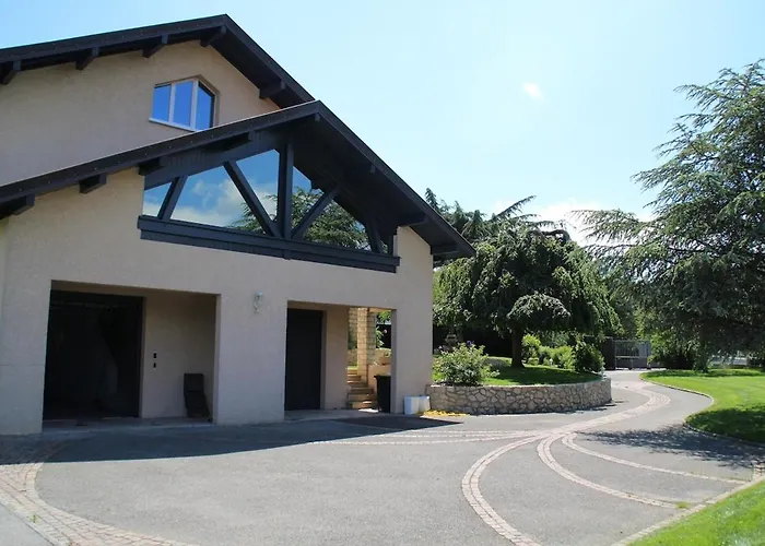 Des 3 Fontaines Сasa de vacaciones